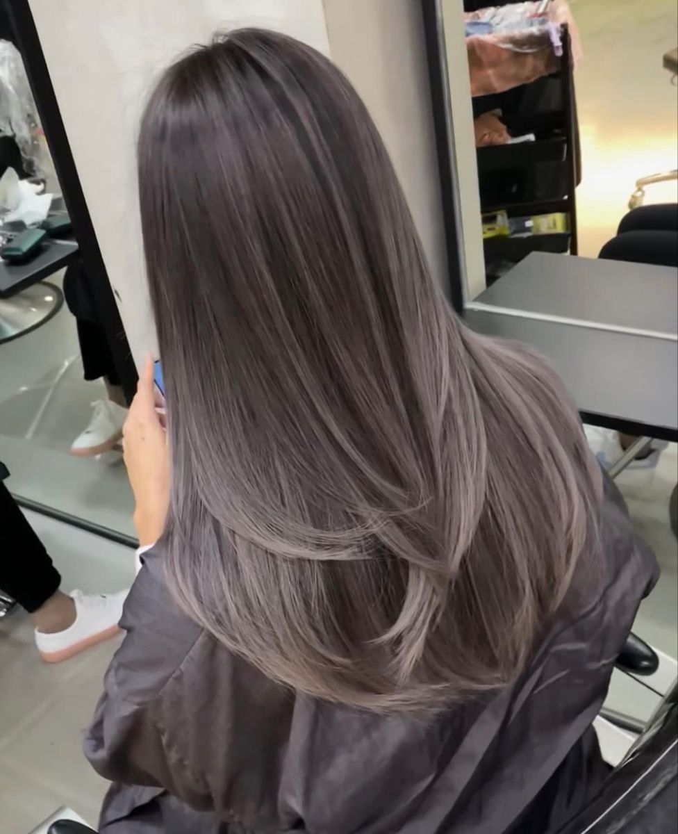 Tips on Achieving Stunning Hair Color Goals Without Damaging Your Hair